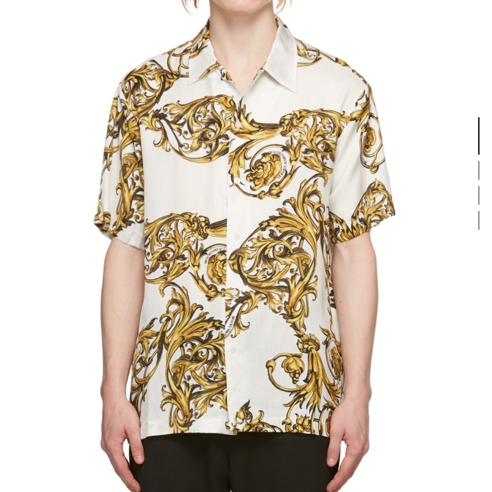 MEN VERSACE JEANS COUTURE
White Regalia Baroque Short Sleeve Shirt